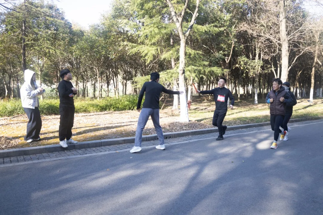 回望2024 启航2025 | PG模拟器股份2025年度战略年会顺利召开